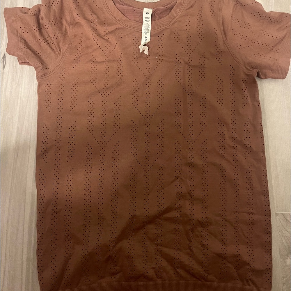 Lululemon shirt